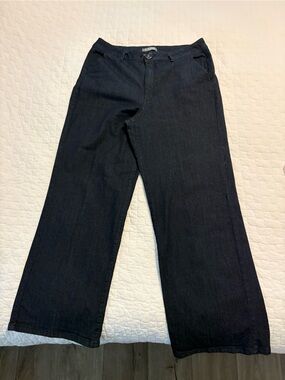 d. jeans Career Women’s Wide Leg Jeans in Dark Blue